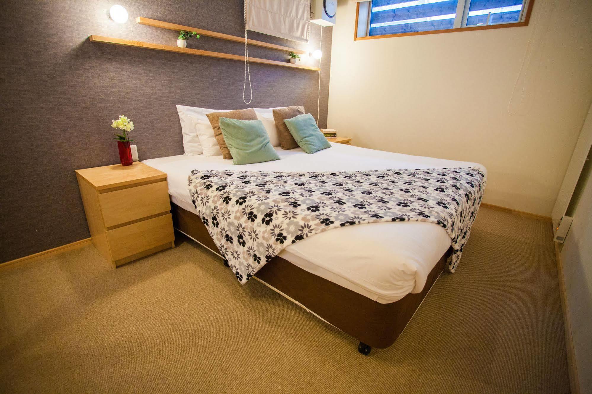 Yuki Yama Apartments Hirafu Экстерьер фото